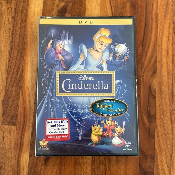 NEW Disney Cinderella DVD with Tangled Ever After Animated Short (2012) - Picture 1 of 4